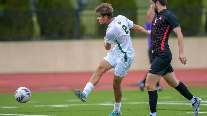 ST trong bóng đá: Định nghĩa và vị trí trên sân