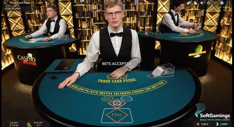 Tận dụng lợi thế từ việc biết lật bài